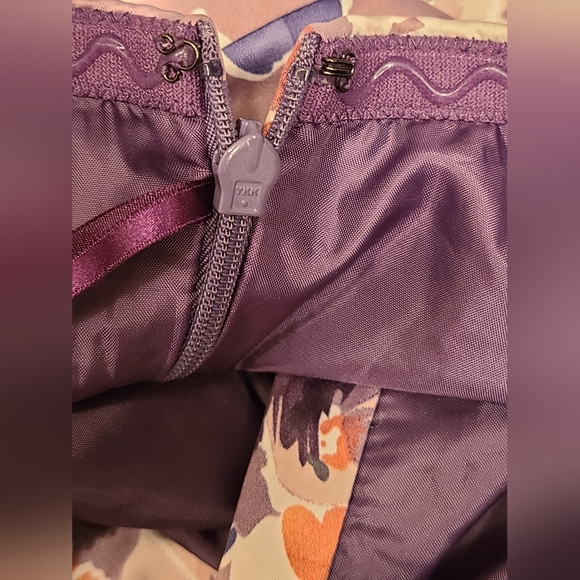 The Limited size 8 purple dress - Picture 9 of 15
